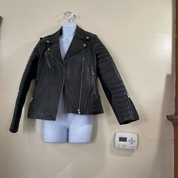 Real Leather Jacket,New without Tag,cute and stylish
